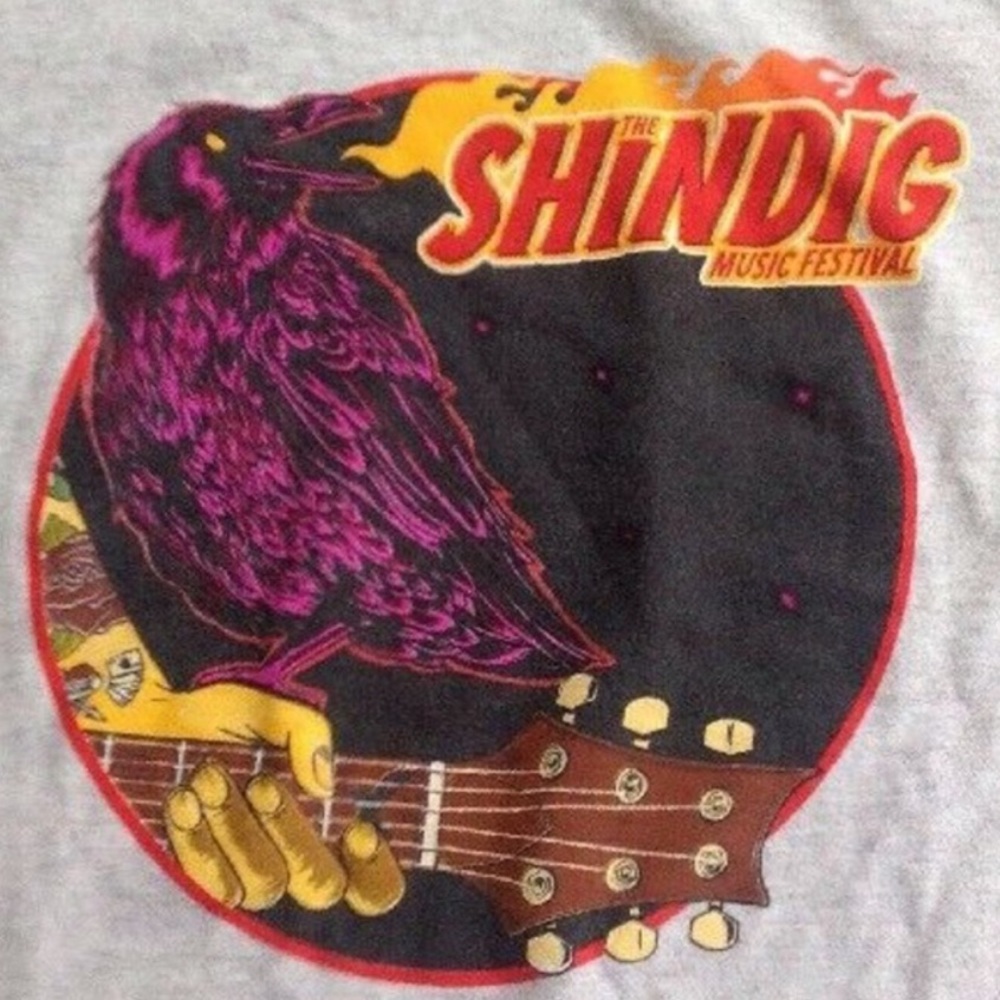 Perry Farrell’s Shindig Festival Authentic concert tee “Shindig”  Bird on guitar